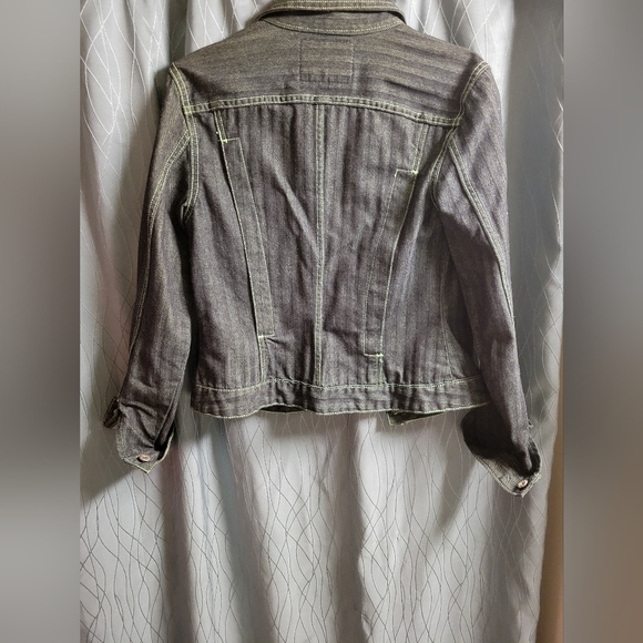 Jacket - Picture 2 of 3